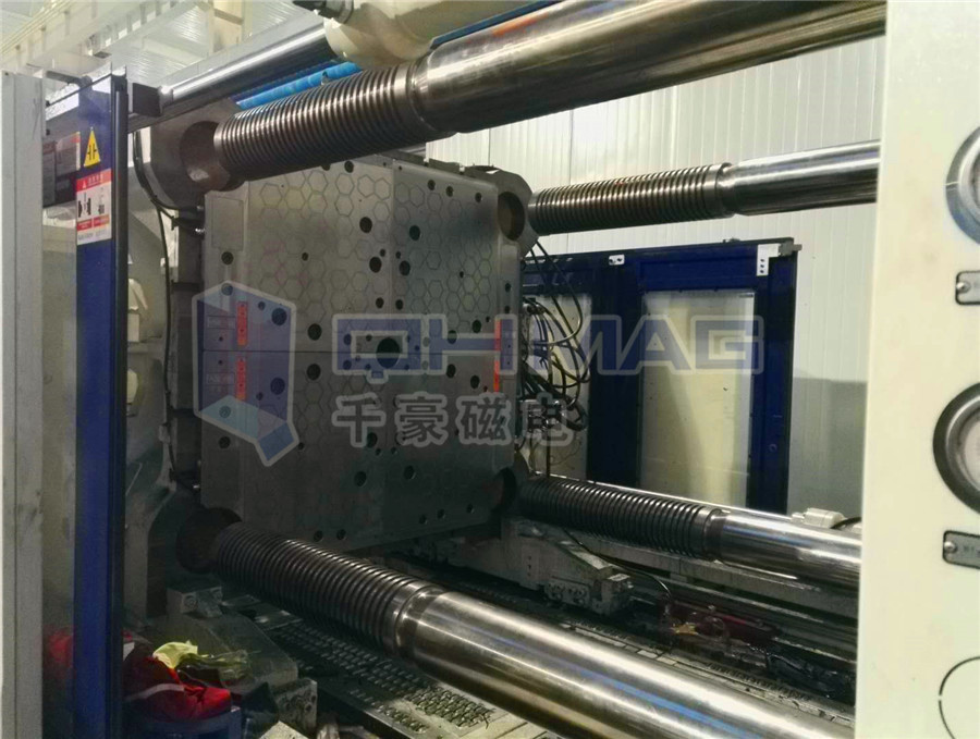 千豪磁電快速換模系統(tǒng),磁力模板在注塑機中的應用案例（多圖）